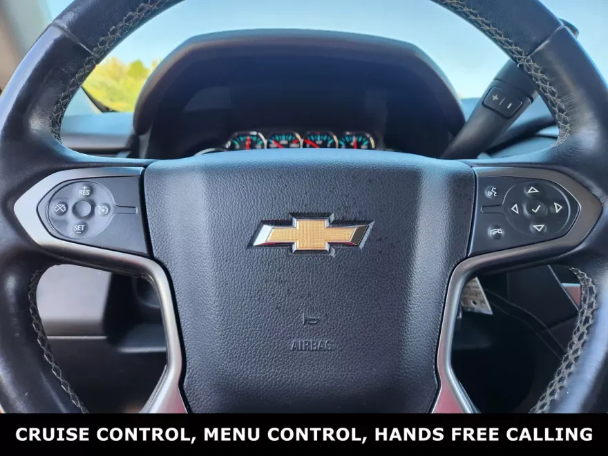 2017 Chevrolet Tahoe LS photo 1