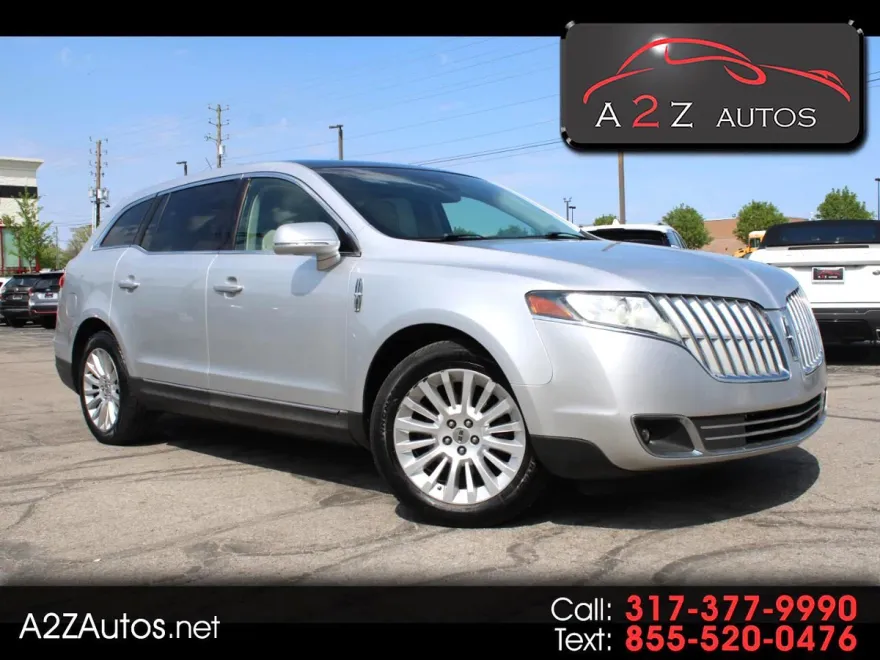 2012 Lincoln MKT photo 1