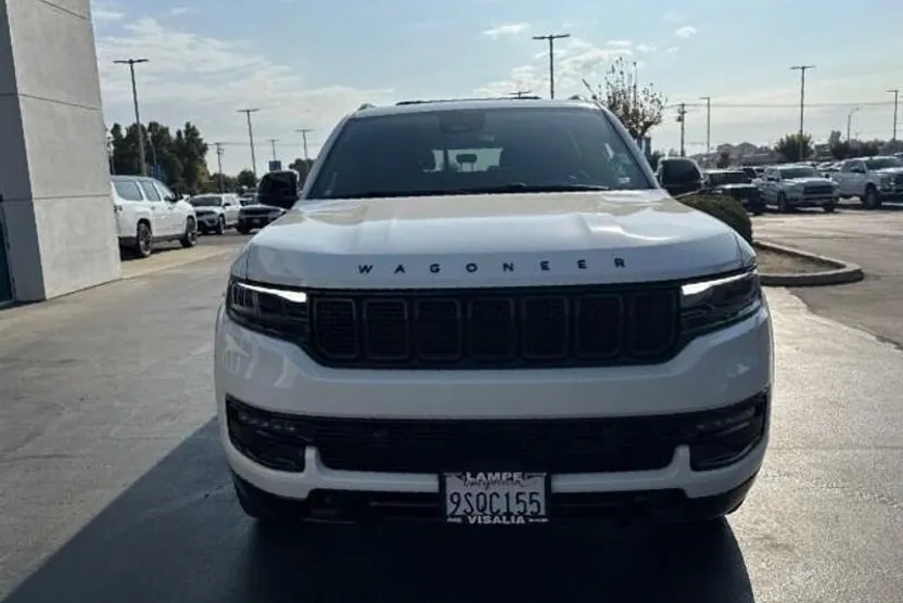 2024 Jeep Wagoneer Series II photo 1
