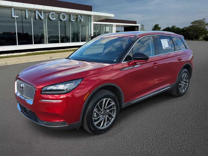 2022 Lincoln Corsair Standard photo 1