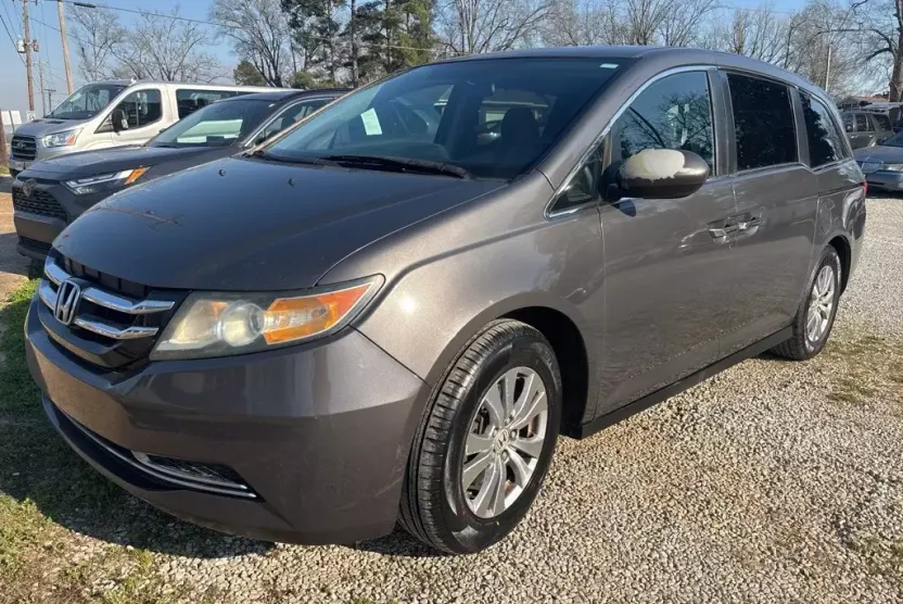2014 Honda Odyssey EX photo 1
