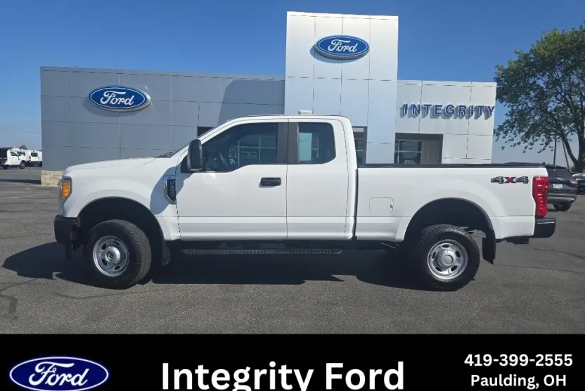 2017 Ford F-250 XL photo 1