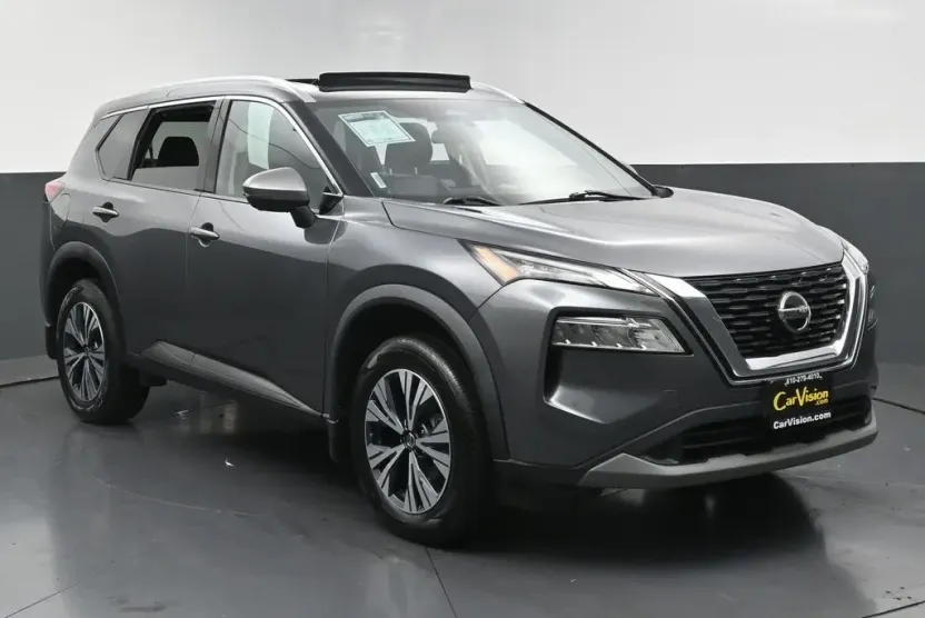 2021 Nissan Rogue SV photo 1