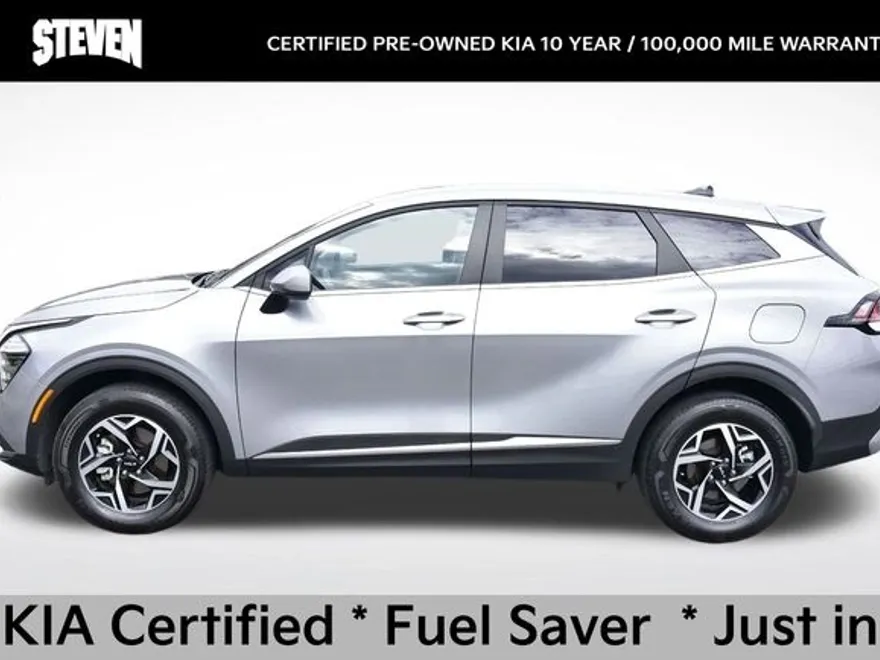 2025 Kia Sportage LX photo 1
