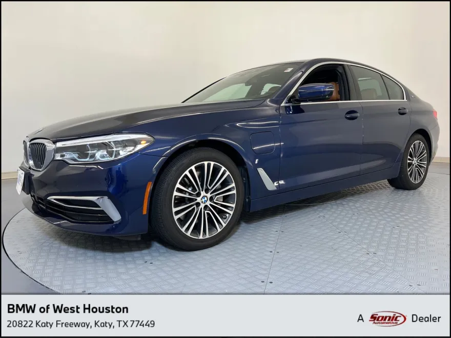 2019 Bmw 530e Sedan photo 1