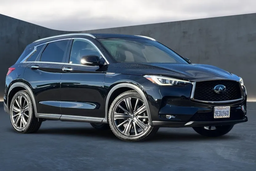 2020 Infiniti QX50 Essential photo 1