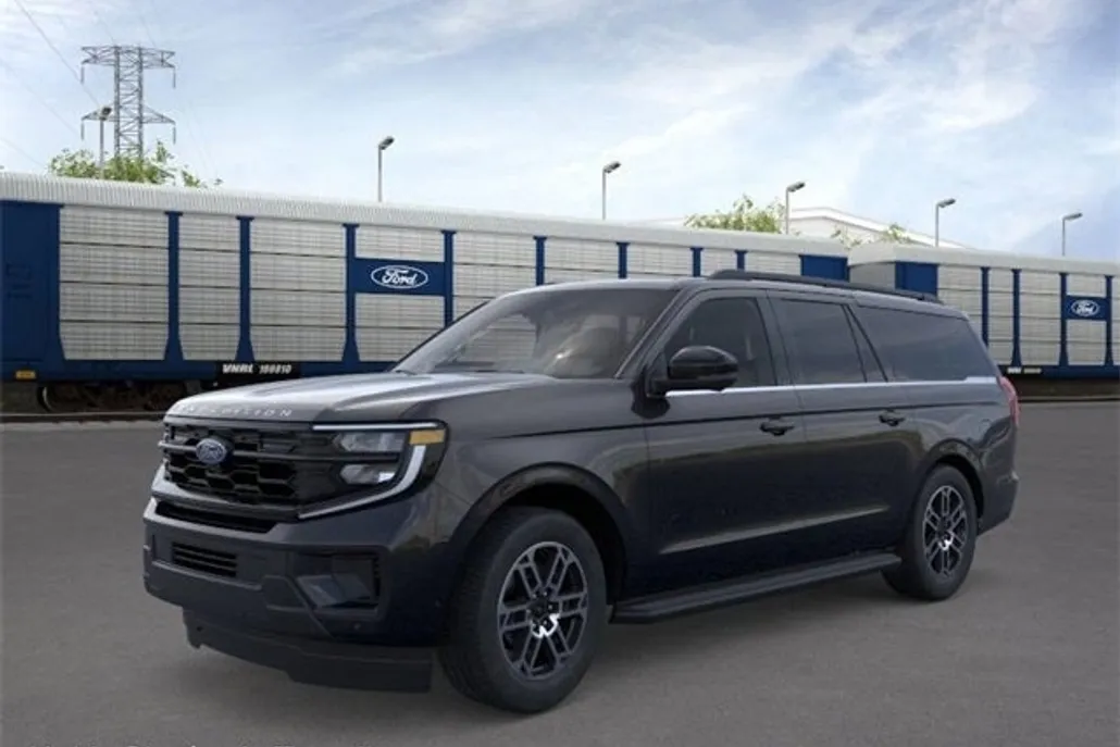 2025 Ford Expedition MAX photo 1