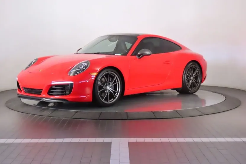2019 Porsche 911 T photo 1
