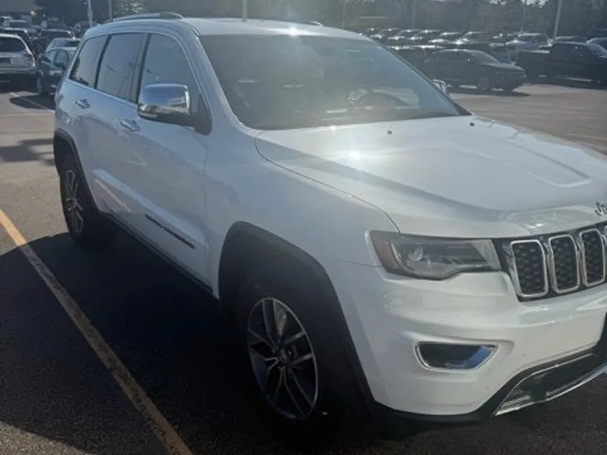2018 Jeep Grand Cherokee Limited photo 1