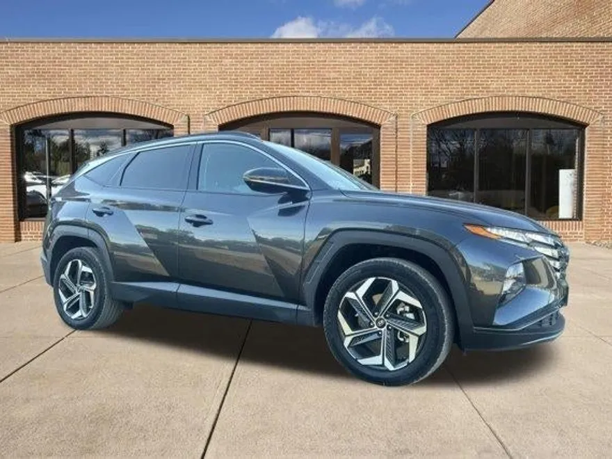 2023 Hyundai Tucson Limited photo 1