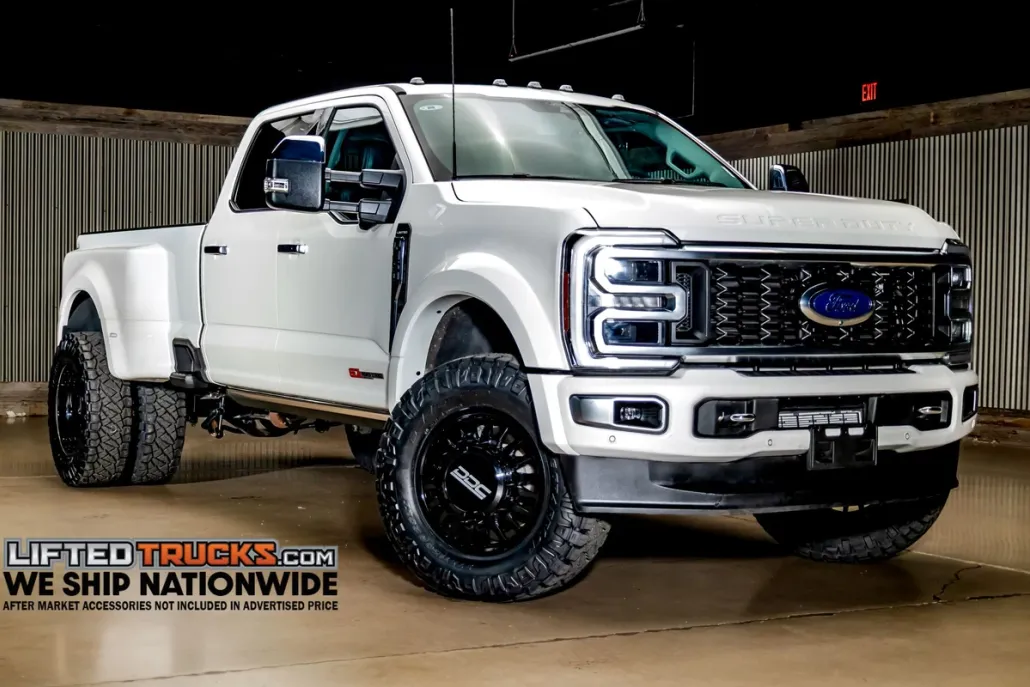 2024 Ford F-450 photo 1