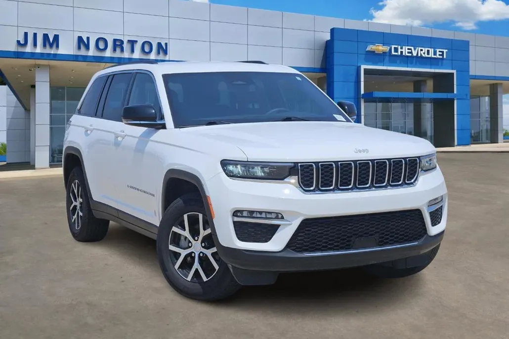 2024 Jeep Grand Cherokee Limited photo 1