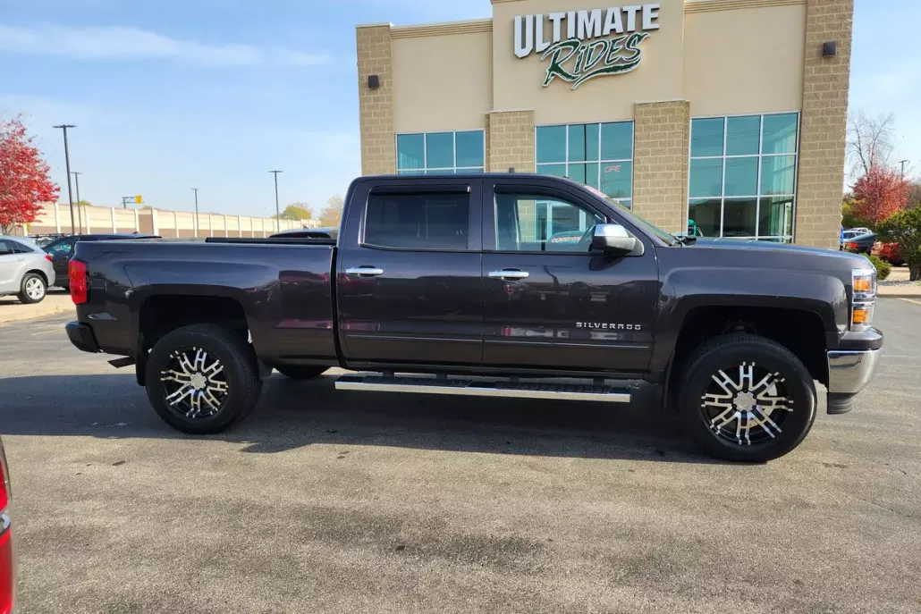 2015 Chevrolet Silverado 1500 Sport photo 1