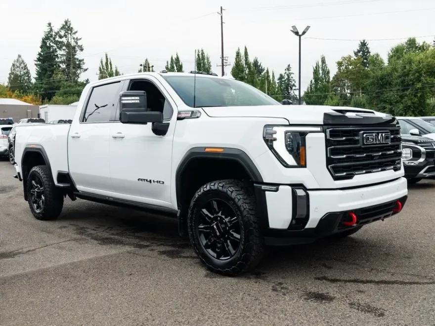 2024 Gmc Sierra 3500 HD AT4 photo 1