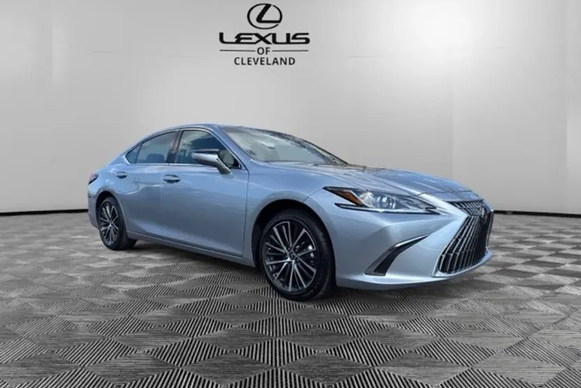 2025 Lexus ES 350 photo 1