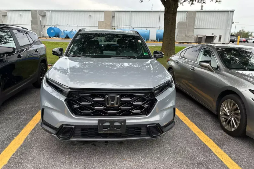 2023 Honda CR-V Hybrid Sport photo 1