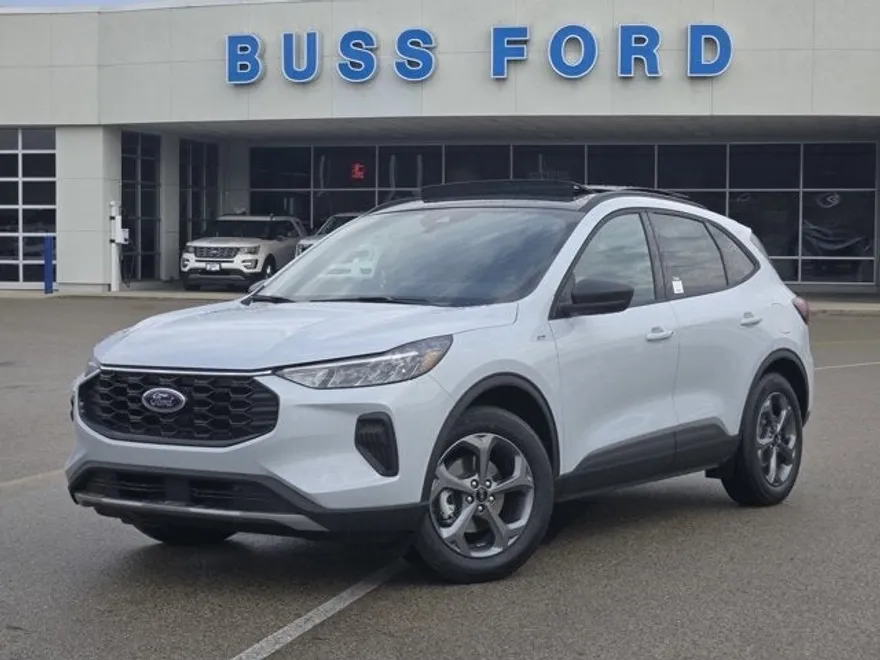 2025 Ford Escape ST-Line photo 1