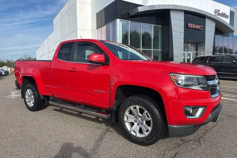2016 Chevrolet Colorado LT photo 1
