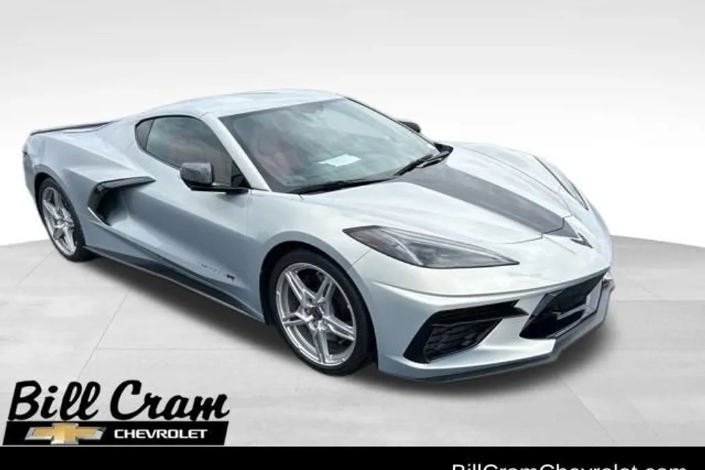 2023 Chevrolet Corvette Stingray 2LT photo 1