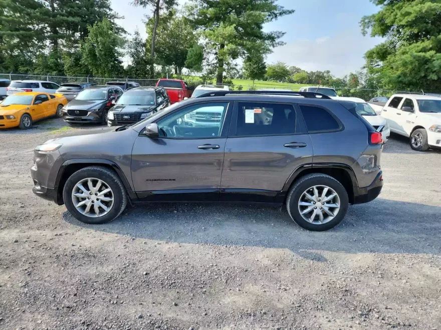 2018 Jeep Cherokee Latitude photo 1
