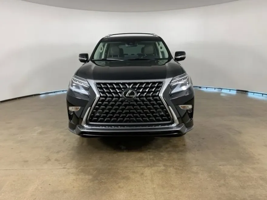 2023 Lexus GX 460 Luxury photo 1