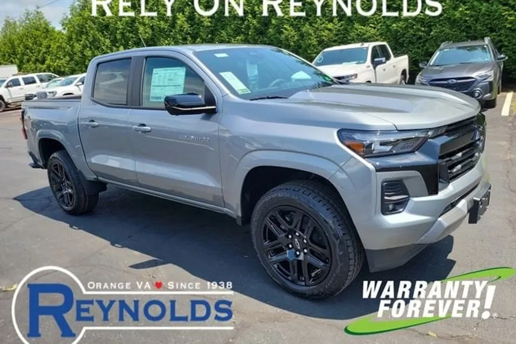 2025 Chevrolet Colorado Z71 photo 1