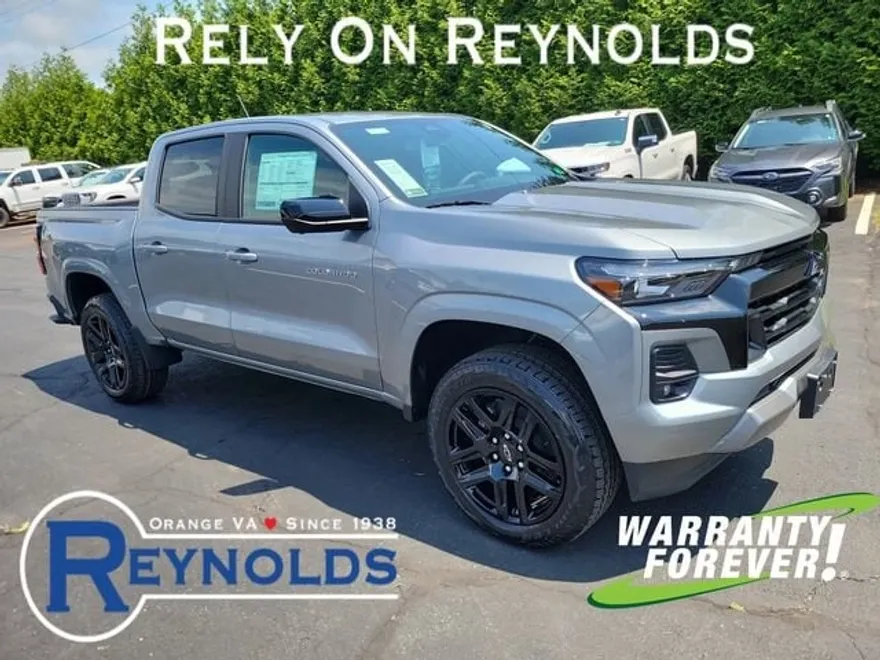 2025 Chevrolet Colorado Z71 photo 1