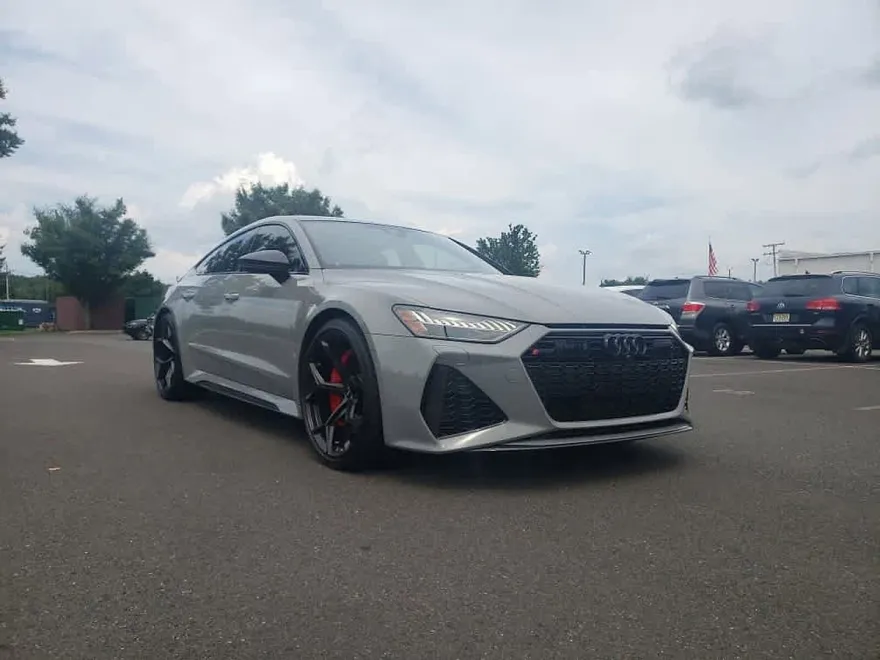 2024 Audi RS 7 Performance Base photo 1