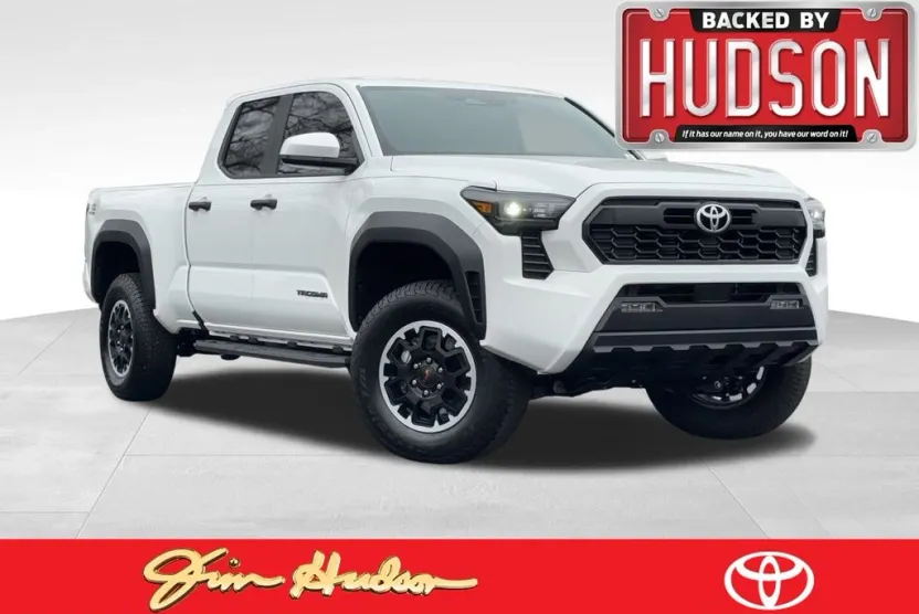 2024 Toyota Tacoma TRD Sport photo 1