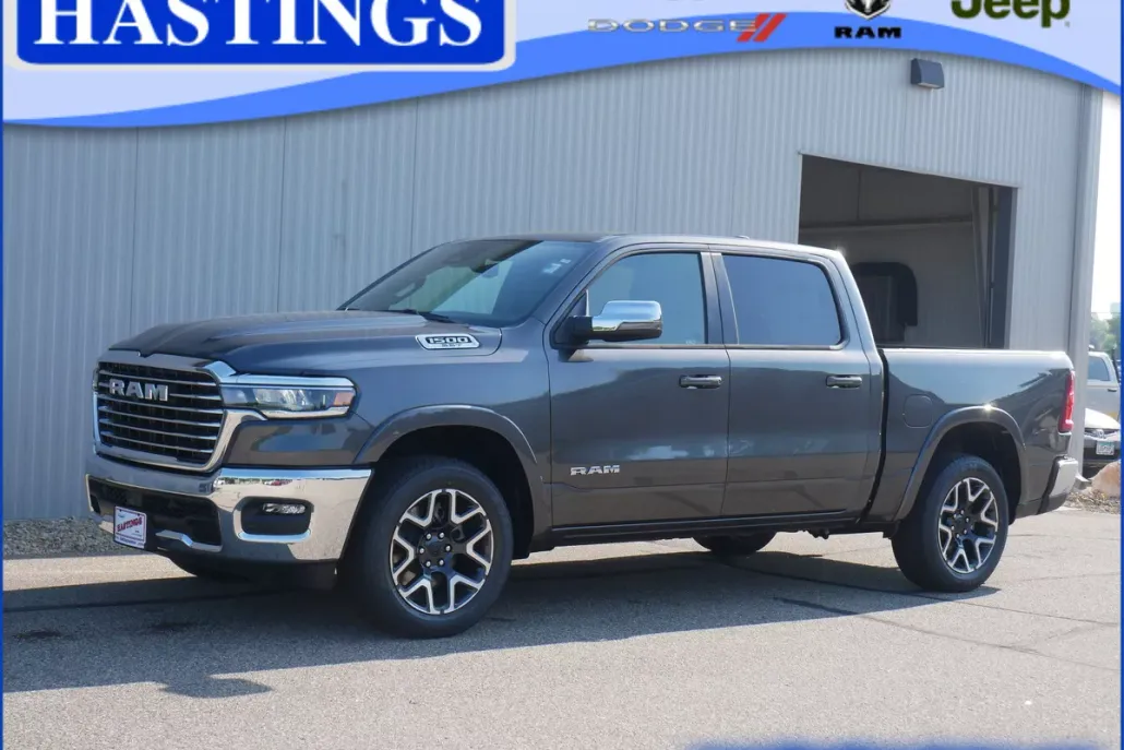 2025 Ram 1500 Laramie photo 1