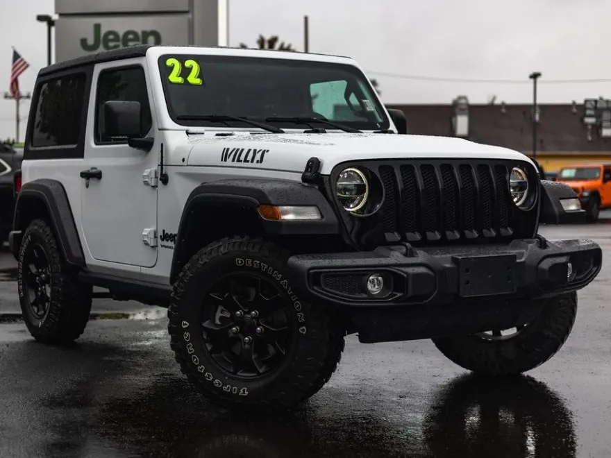 2022 Jeep Wrangler Willys photo 1