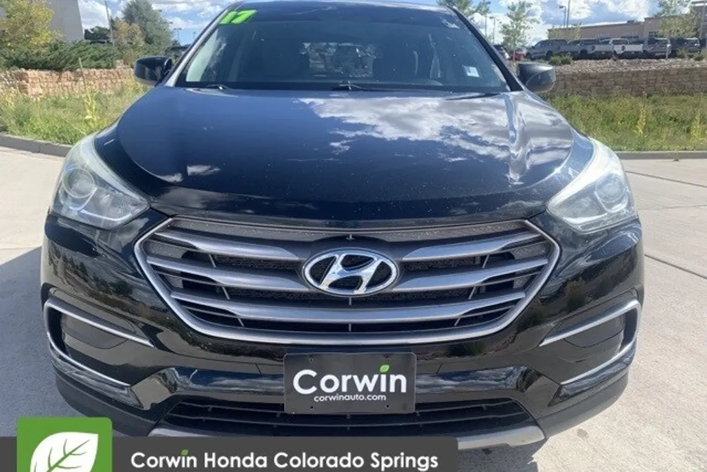 2017 Hyundai Santa Fe Sport Base photo 1