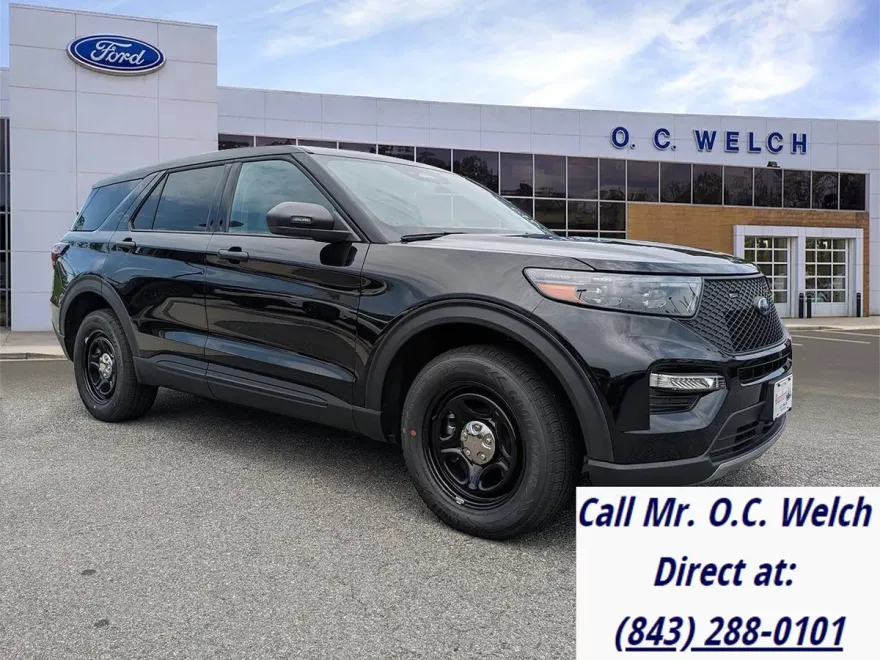 2025 Ford Explorer photo 1