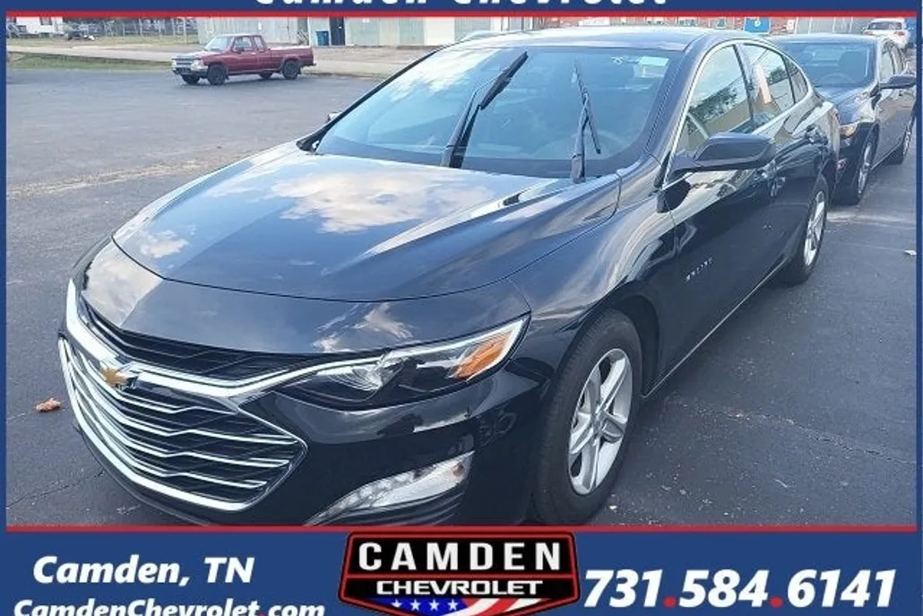 2024 Chevrolet Malibu 1LT photo 1