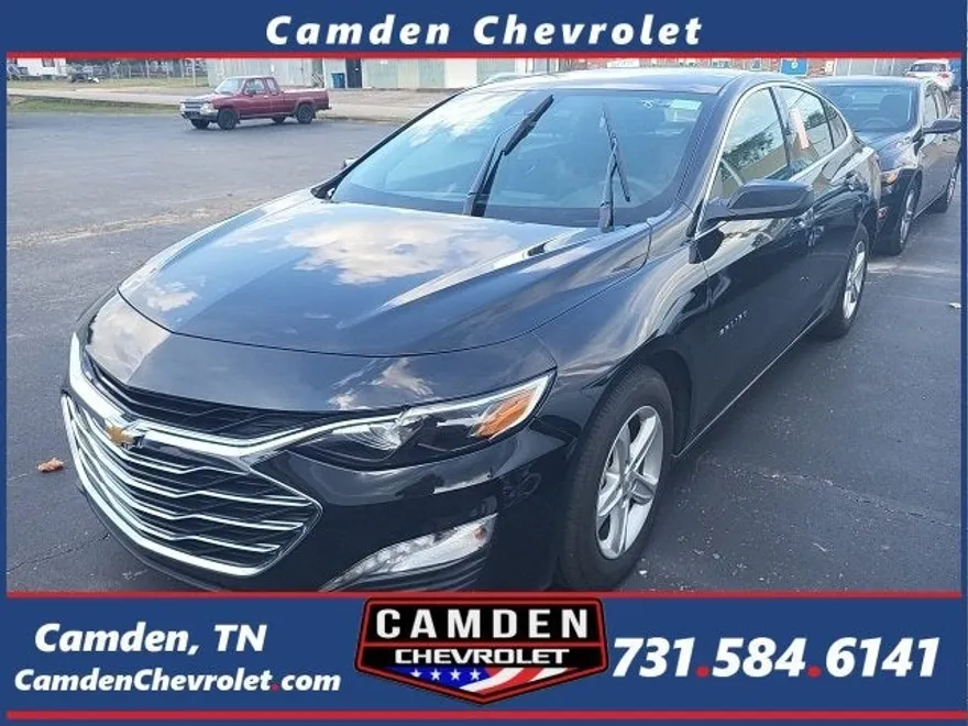2024 Chevrolet Malibu 1LT photo 1