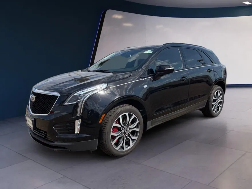 2022 Cadillac XT5 Sport photo 1