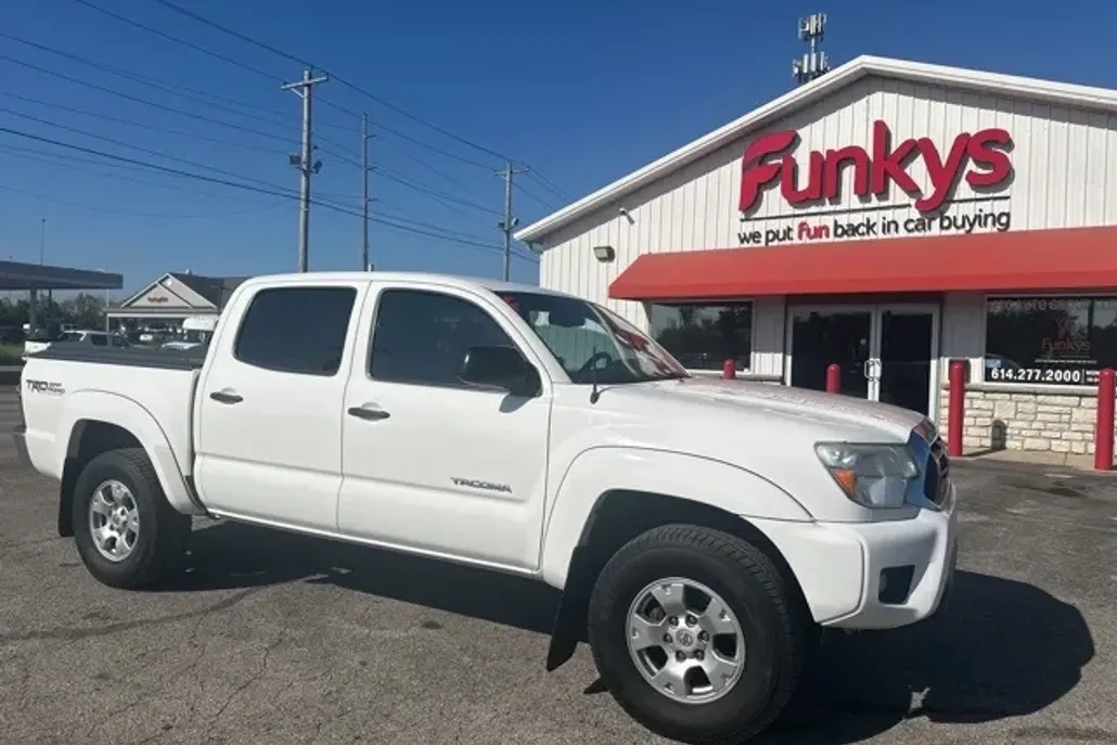 2013 Toyota Tacoma PreRunner photo 1