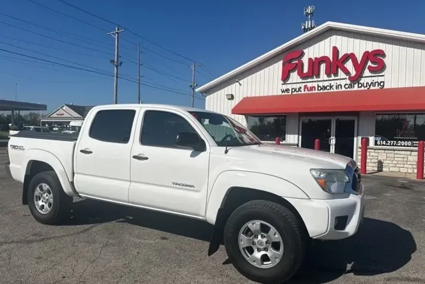 2013 Toyota Tacoma PreRunner photo 1