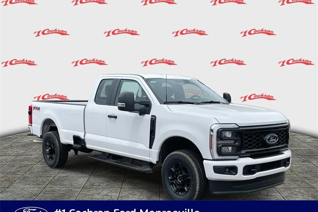 2025 Ford F-350 XL photo 1