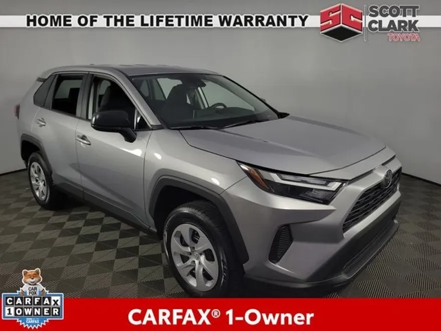 2024 Toyota RAV4 LE Sport photo 1