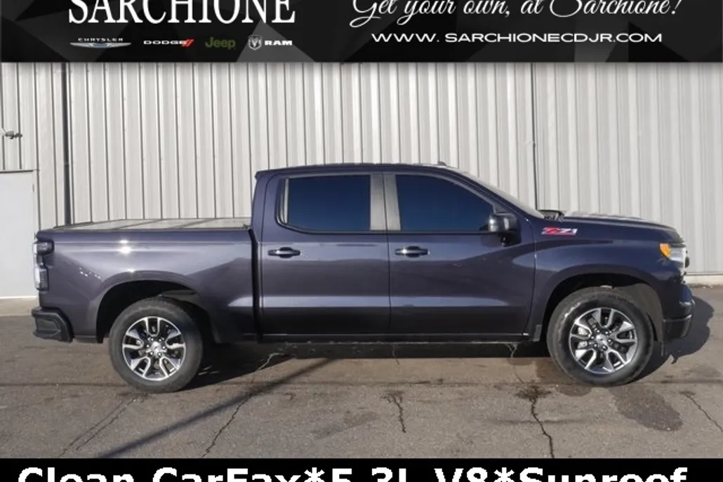 2024 Chevrolet Silverado 1500 RST photo 1