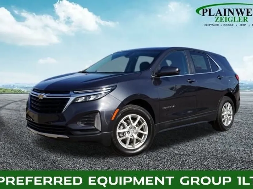 2023 Chevrolet Equinox LT photo 1