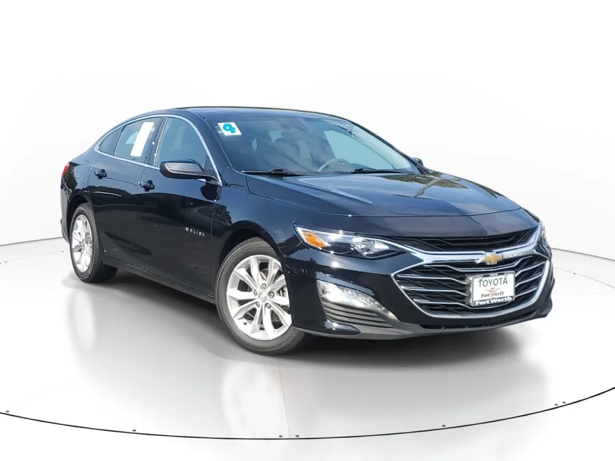2024 Chevrolet Malibu 1LT photo 1