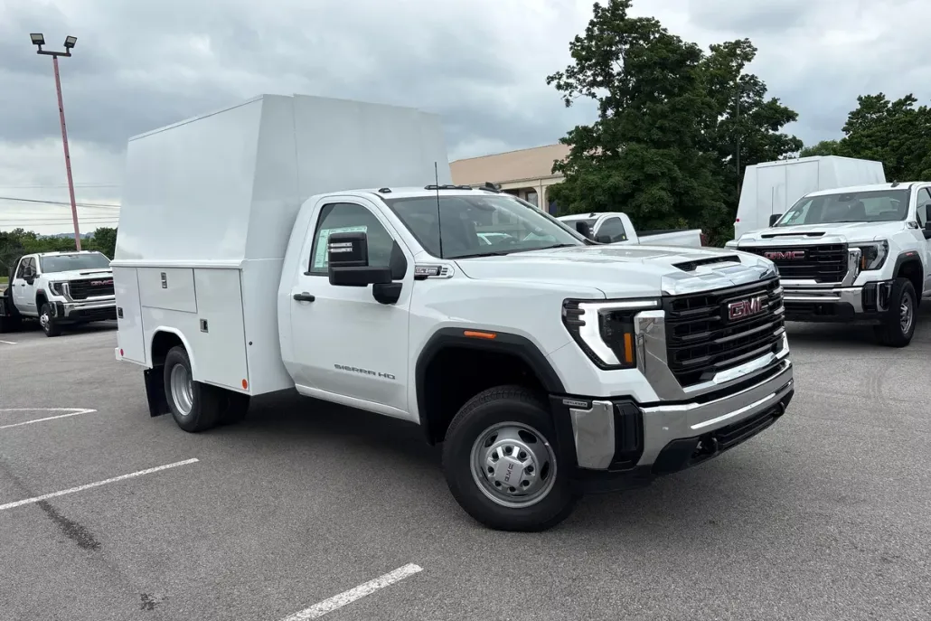 2025 Gmc Sierra 3500 HD Pro photo 1