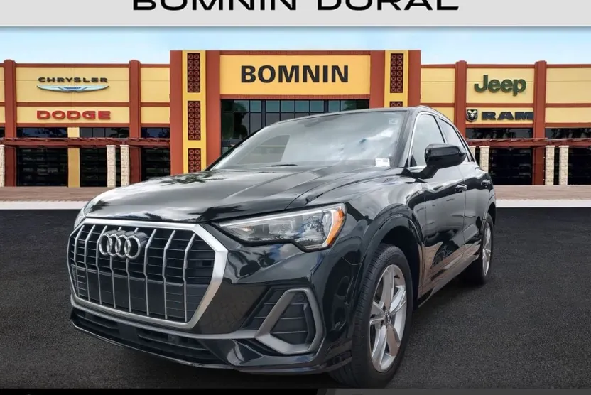 2020 Audi Q3 Premium S line photo 1
