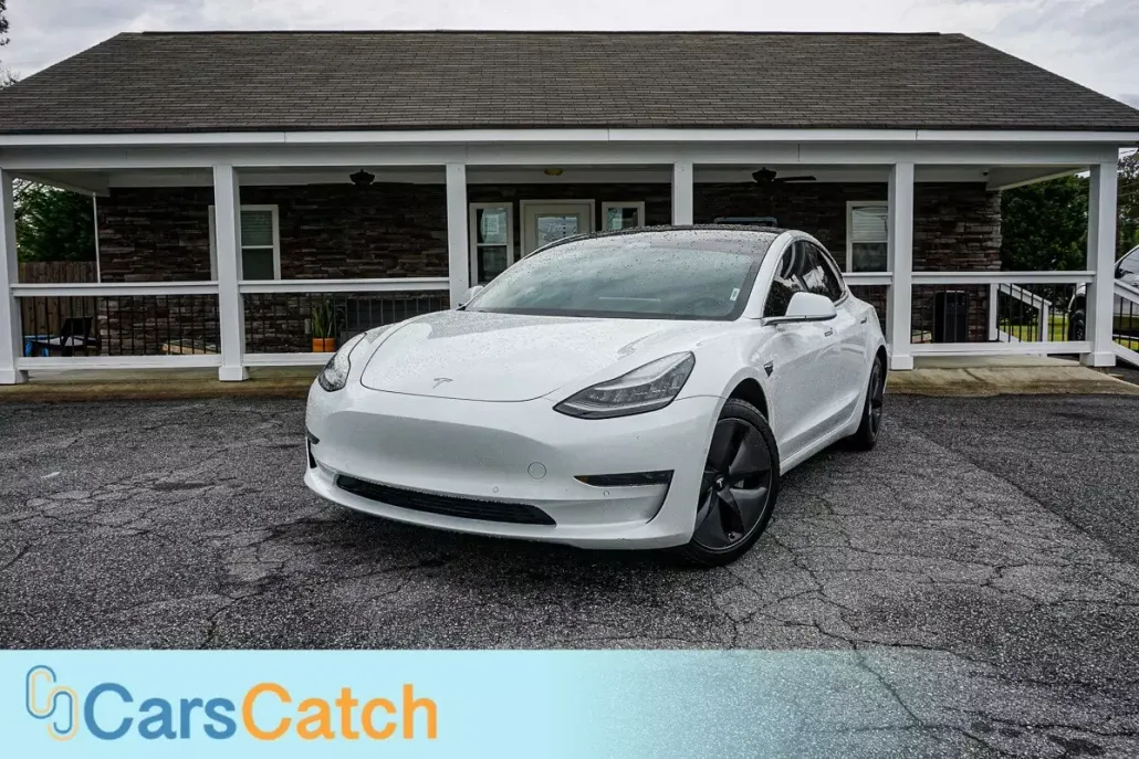 2019 Tesla Model 3 Mid Range photo 1
