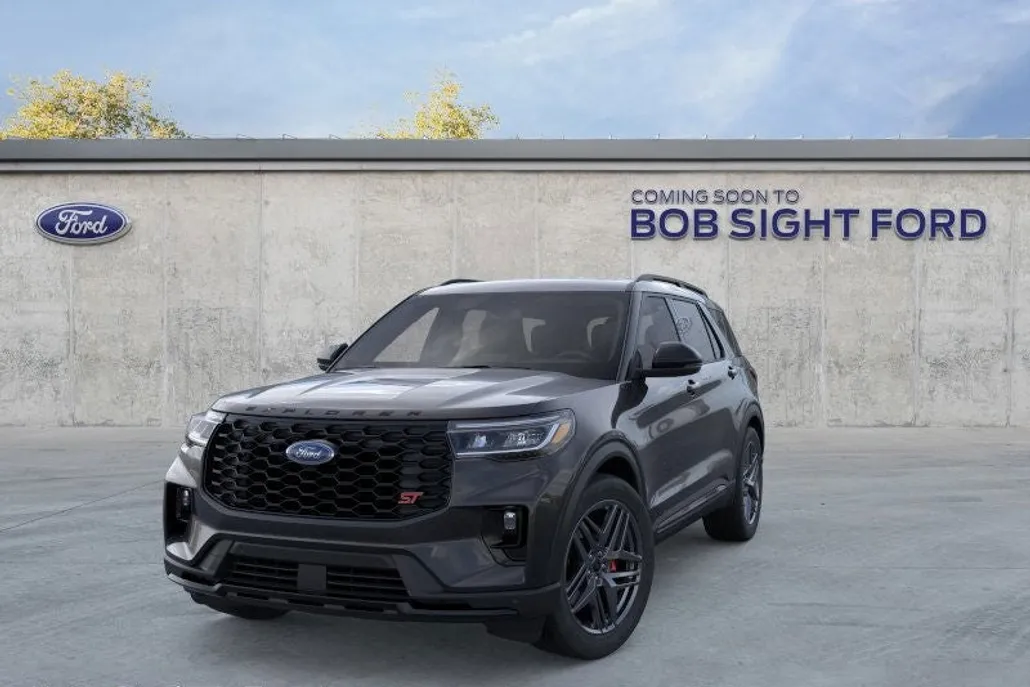 2025 Ford Explorer ST photo 1