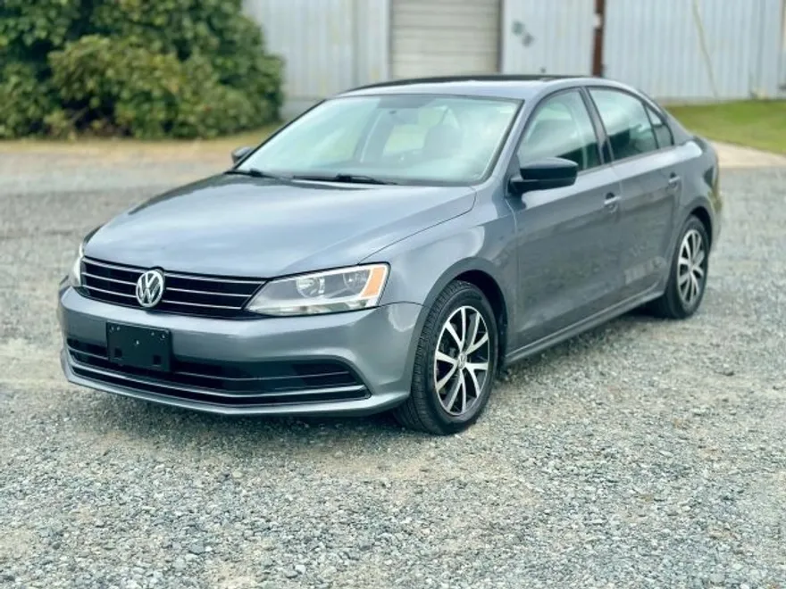 2016 Volkswagen Jetta 1.4T photo 1
