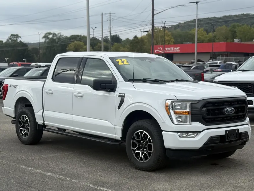 2022 Ford F-150 XLT photo 1