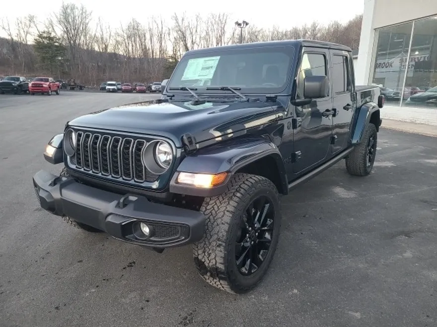 2025 Jeep Gladiator Sport photo 1